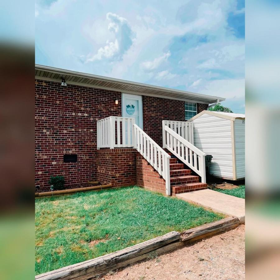 Spacious 1King Bd/2Queen Bd/* 1 Mile From I-85 Lexington Zewnętrze zdjęcie